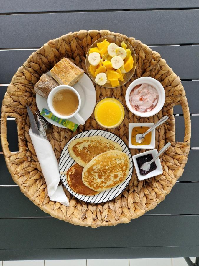 Villa Theo , Chambre D'Hotes , Petit Dejeuner, Table D'Hotes Sainte-Anne  Εξωτερικό φωτογραφία
